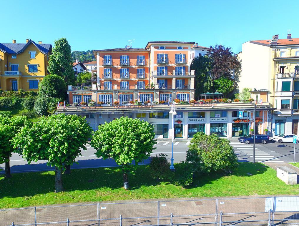 La Luna Nel Porto Stresa